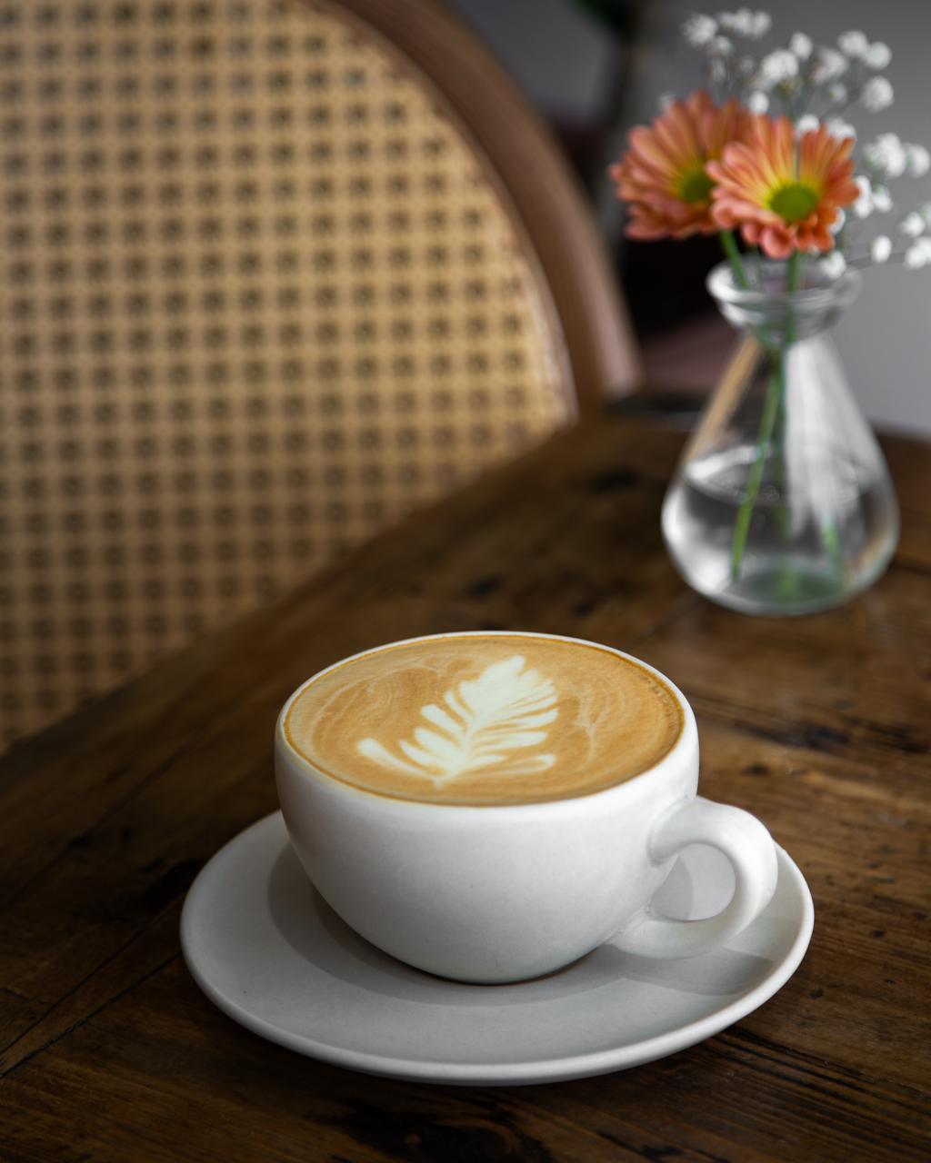 Saffron Latte